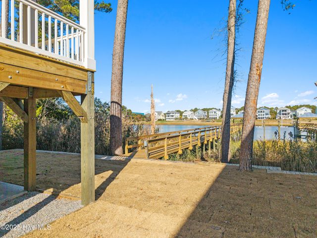 3704 E Yacht Drive, Oak Island, NC 28465