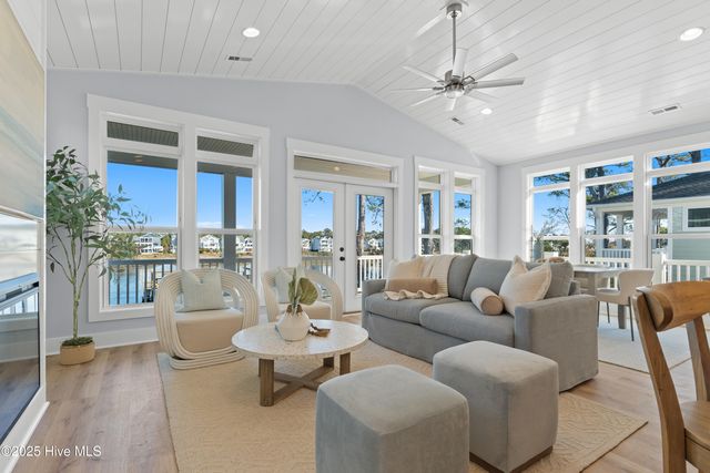 3704 E Yacht Drive, Oak Island, NC 28465