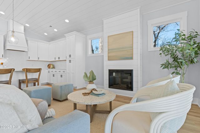 3704 E Yacht Drive, Oak Island, NC 28465