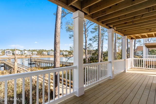 3704 E Yacht Drive, Oak Island, NC 28465