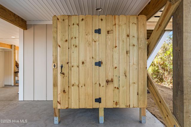 3704 E Yacht Drive, Oak Island, NC 28465