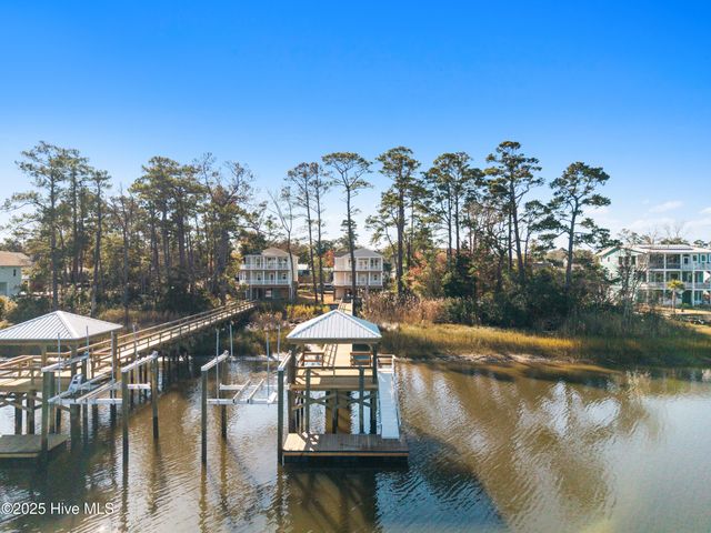3704 E Yacht Drive, Oak Island, NC 28465