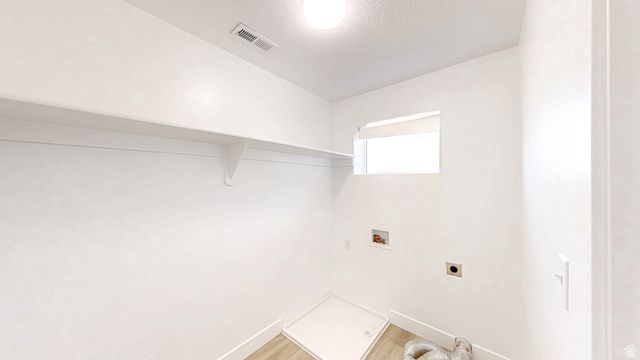 1816 S FREESTONE BLVD, Santaquin, UT 84655