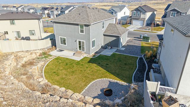 1816 S FREESTONE BLVD, Santaquin, UT 84655