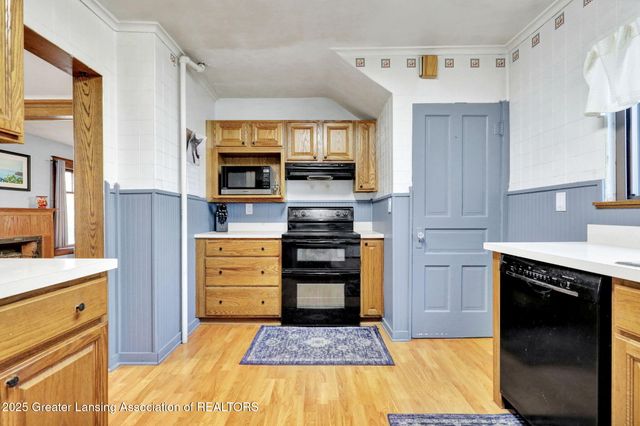 317 E Elm Street, Mason, MI 48854