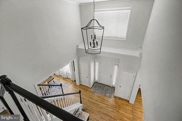 101 SOVEREIGN DR, Warrington, PA 18976