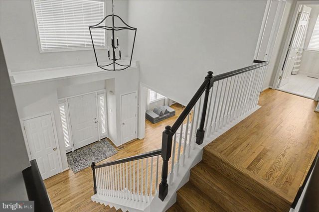 101 SOVEREIGN DR, Warrington, PA 18976