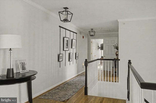 101 SOVEREIGN DR, Warrington, PA 18976