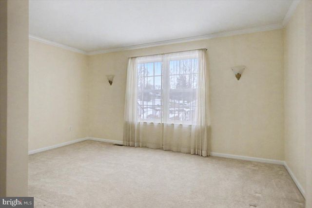 101 SOVEREIGN DR, Warrington, PA 18976