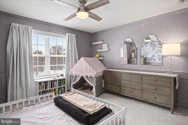 101 SOVEREIGN DR, Warrington, PA 18976