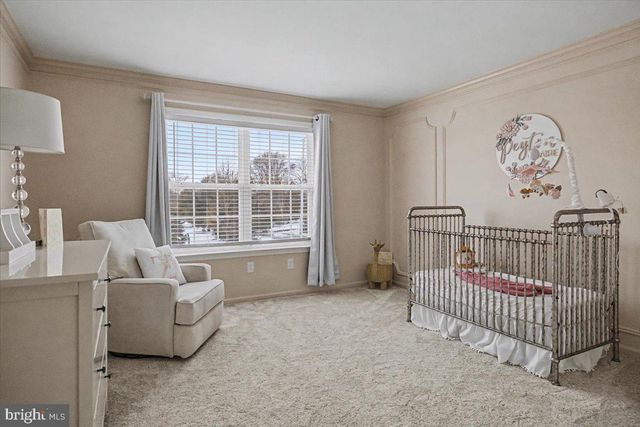 101 SOVEREIGN DR, Warrington, PA 18976