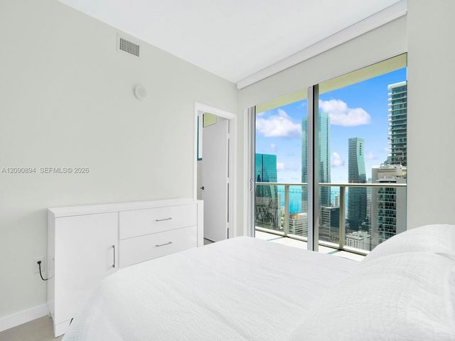 1100 S Miami Avenue 3704, Miami, FL 33130