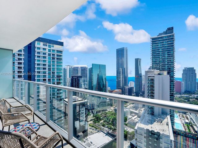 1100 S Miami Avenue 3704, Miami, FL 33130