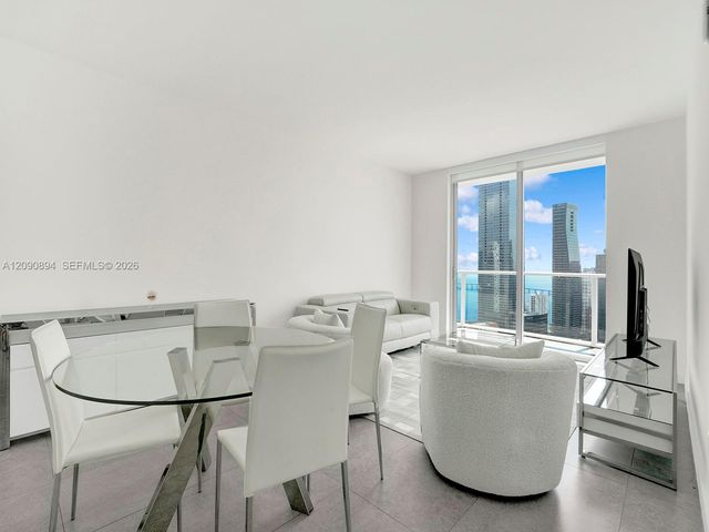 1100 S Miami Avenue 3704, Miami, FL 33130
