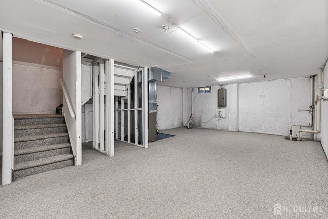 1209 blossom Circle, South Brunswick, NJ 08810