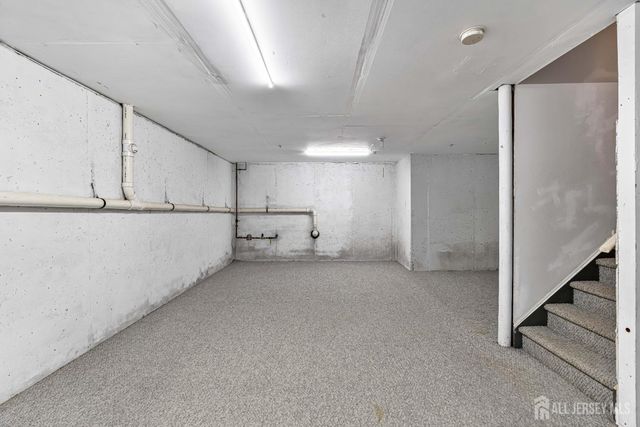 1209 blossom Circle, South Brunswick, NJ 08810