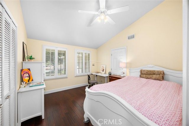 5010 Boston, La Crescenta, CA 91214