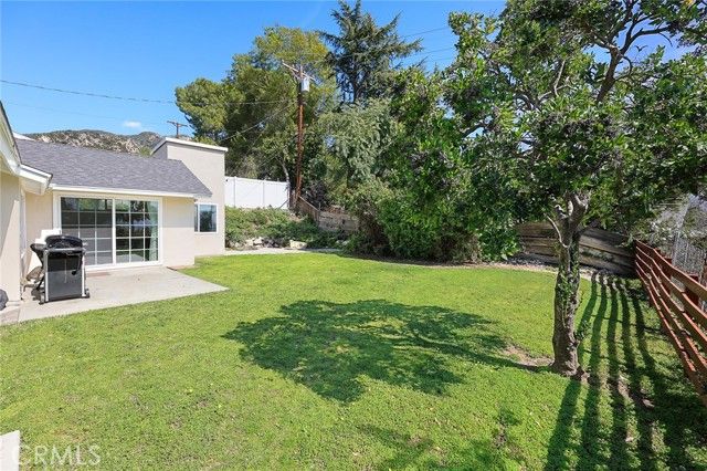 5010 Boston, La Crescenta, CA 91214