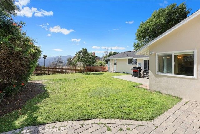 5010 Boston, La Crescenta, CA 91214