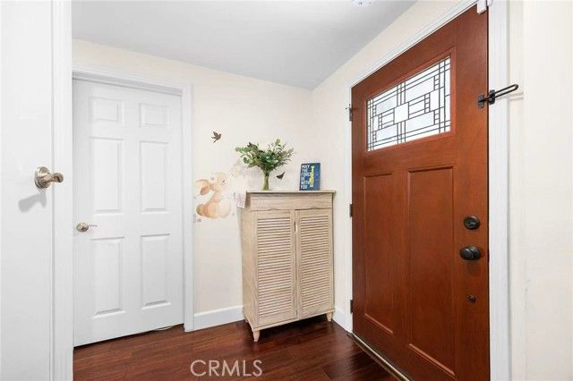 5010 Boston, La Crescenta, CA 91214