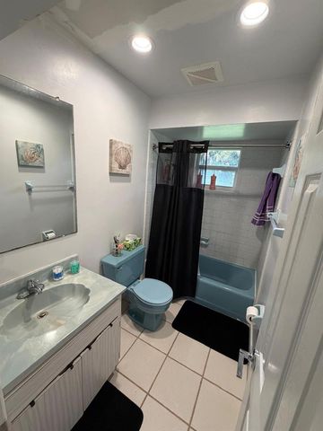 704 CLEVELAND AVE, Lehigh Acres, FL 33972