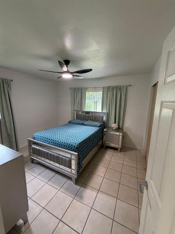 704 CLEVELAND AVE, Lehigh Acres, FL 33972