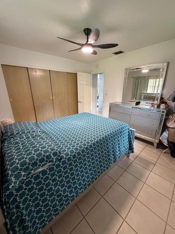 704 CLEVELAND AVE, Lehigh Acres, FL 33972