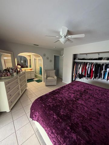 704 CLEVELAND AVE, Lehigh Acres, FL 33972