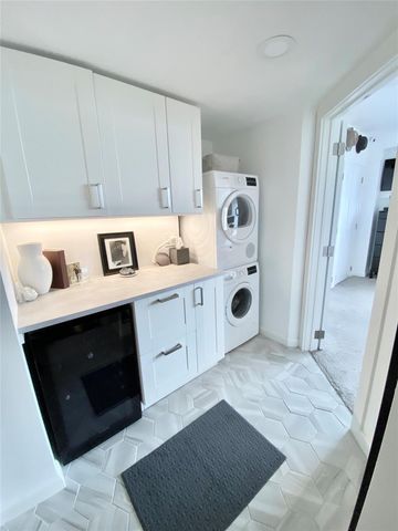 2016 Main Street 2105, Houston, TX 77002