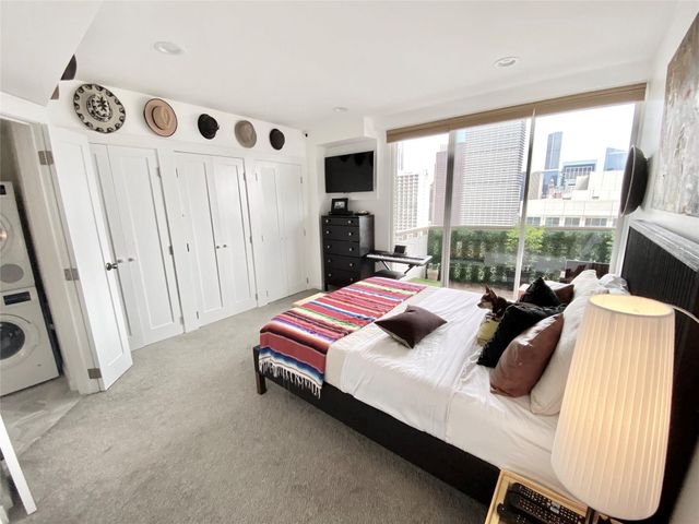 2016 Main Street 2105, Houston, TX 77002