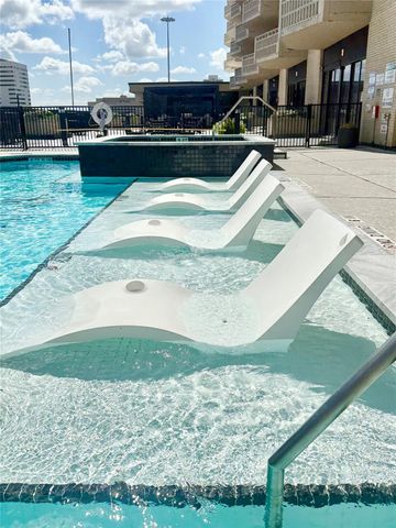 2016 Main Street 2105, Houston, TX 77002