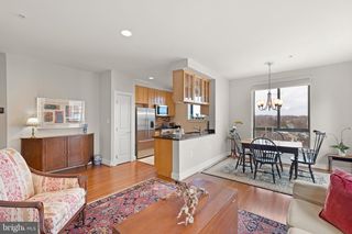1200 N HARTFORD ST #601, Arlington, VA 22201