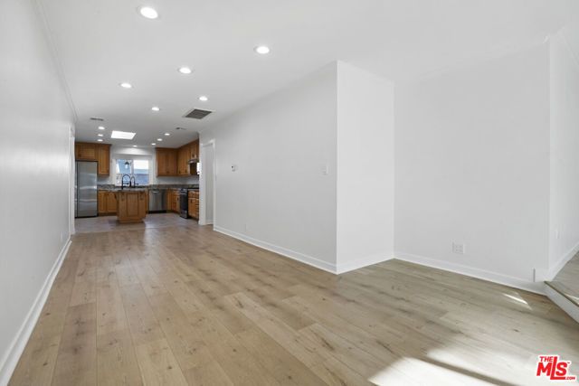 914 N Evergreen Street, Burbank, CA 91505