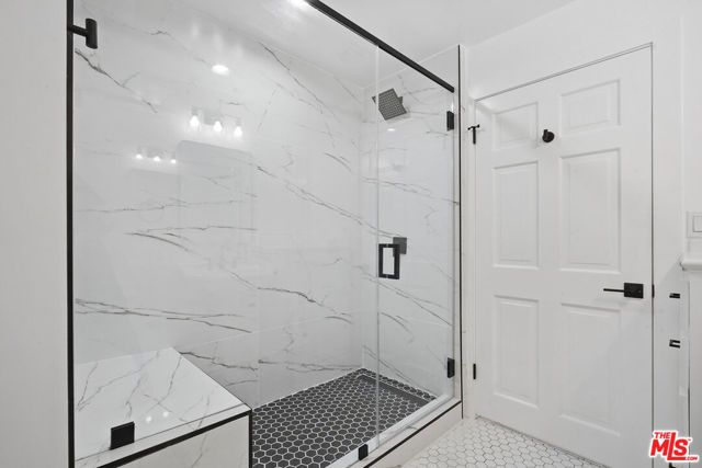 914 N Evergreen Street, Burbank, CA 91505