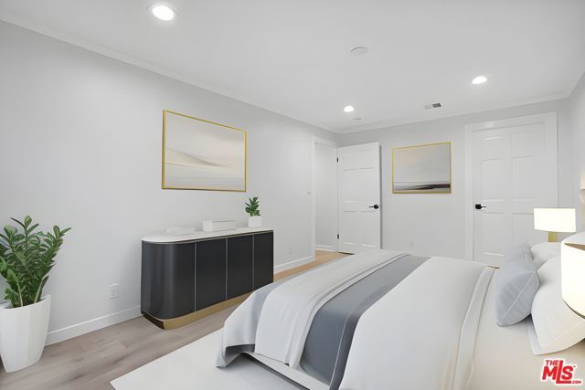 914 N Evergreen Street, Burbank, CA 91505