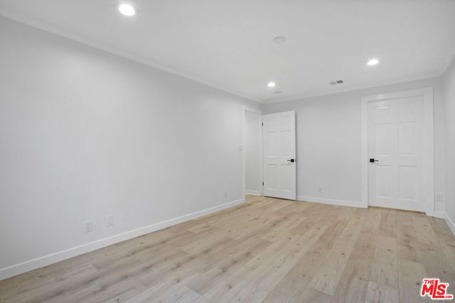 914 N Evergreen Street, Burbank, CA 91505