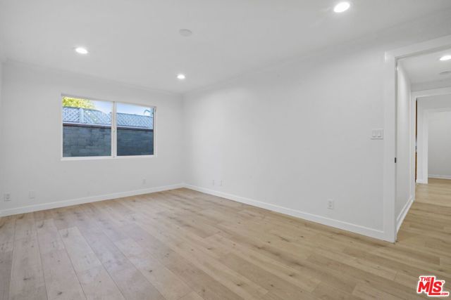 914 N Evergreen Street, Burbank, CA 91505