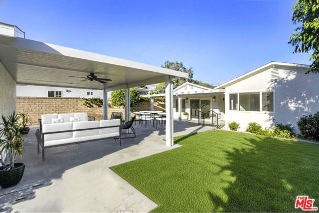 914 N Evergreen Street, Burbank, CA 91505