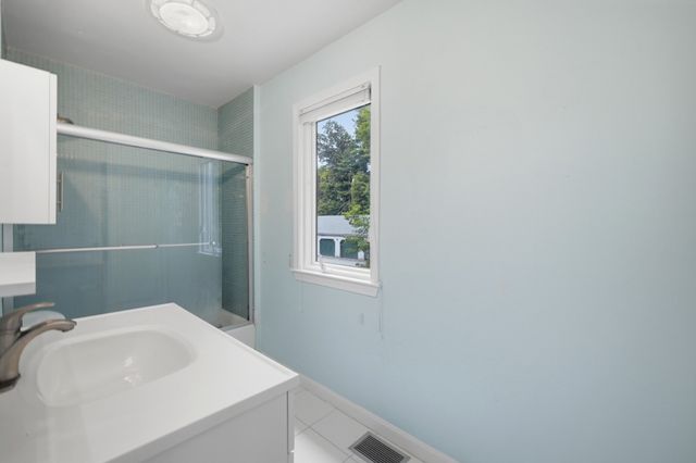83 Fifer Lane 83, Lexington, MA 02420