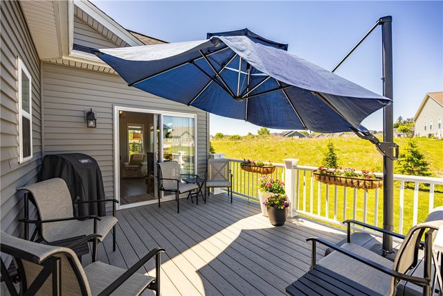 5973 Monarch Drive, Farmington, NY 14425