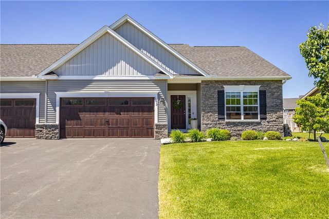 5973 Monarch Drive, Farmington, NY 14425
