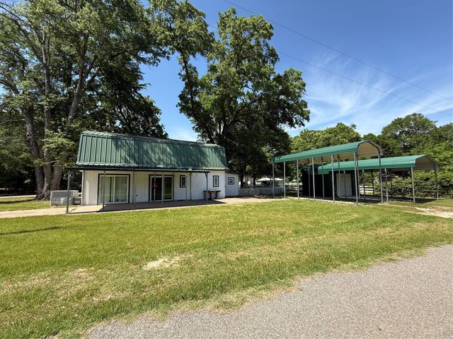 111 County Road 2156, Quitman, TX 75783