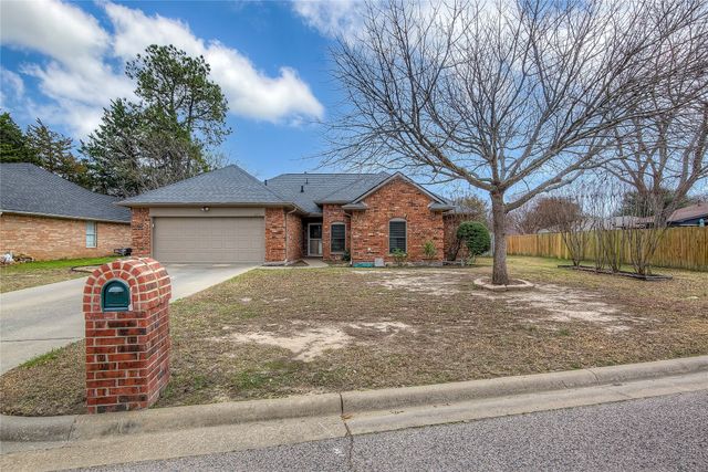 6911 Gold Street, Greenville, TX 75402
