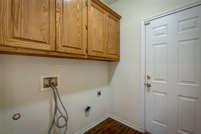 6911 Gold Street, Greenville, TX 75402