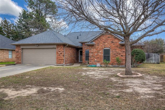 6911 Gold Street, Greenville, TX 75402