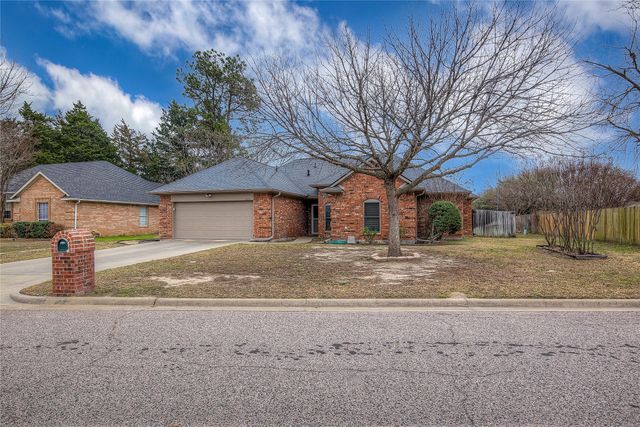 6911 Gold Street, Greenville, TX 75402