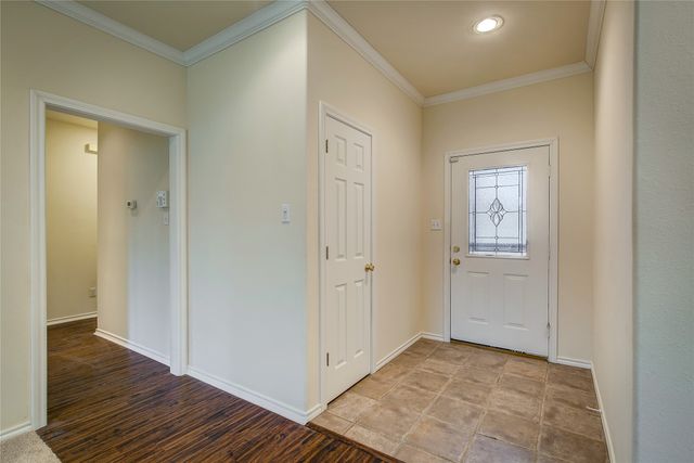 6911 Gold Street, Greenville, TX 75402