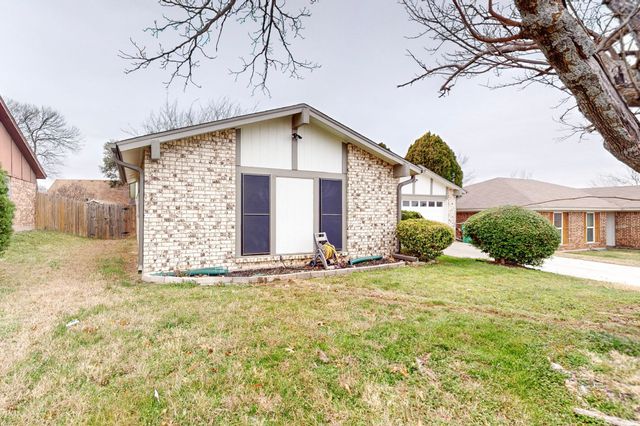6808 Westglen Drive, Fort Worth, TX 76133