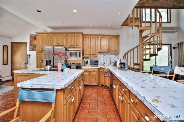 33 Birch Hill Road, Weston, CT 06883