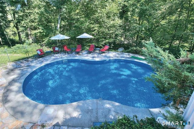 33 Birch Hill Road, Weston, CT 06883